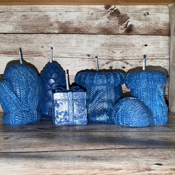 Festive Christmas Candle Set - Custom Gift Ideas, scented candles, Knitted - Picture 3 of 7